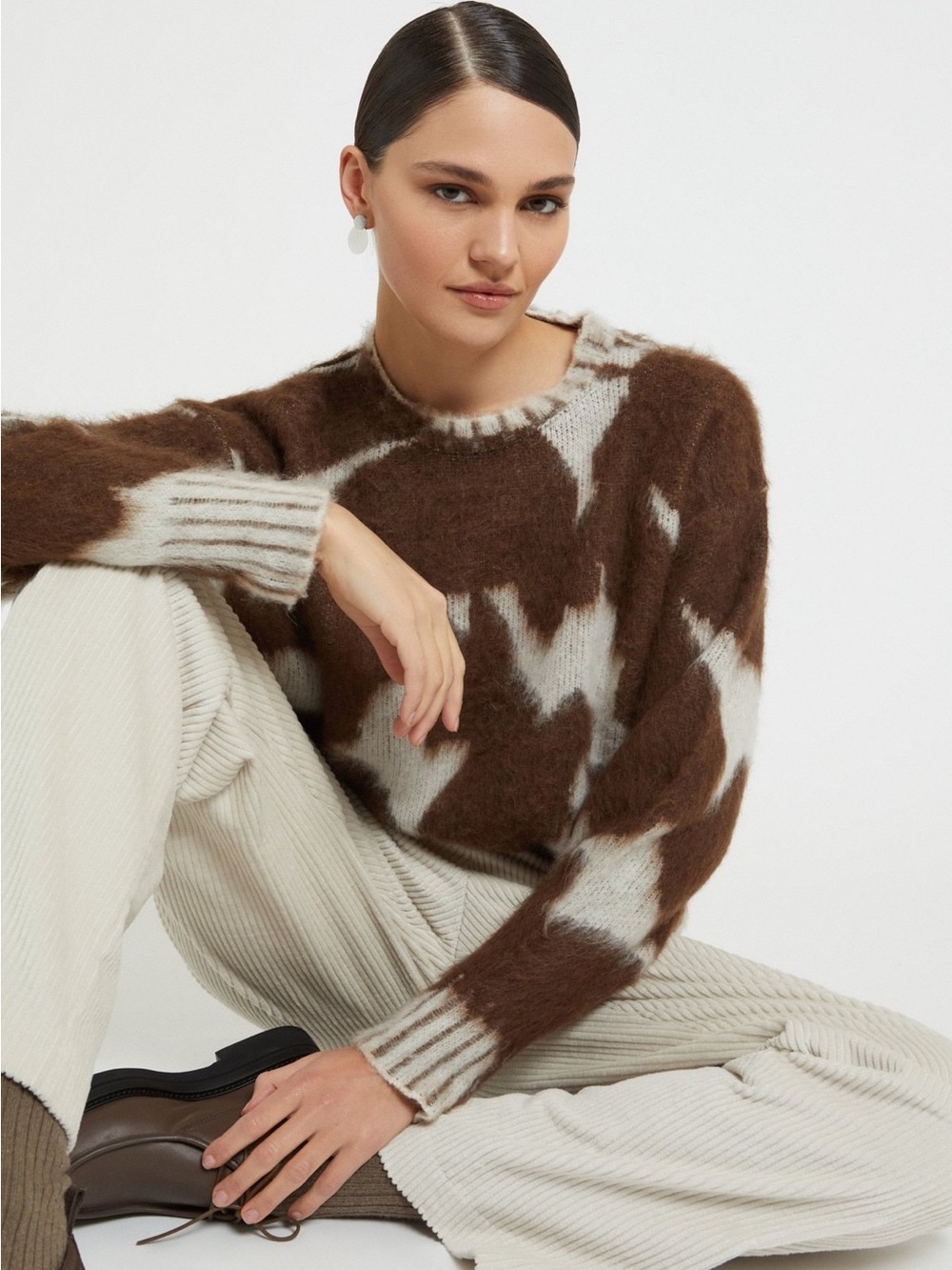 Cozy Brown & Cream Patterned Crewneck Sweater